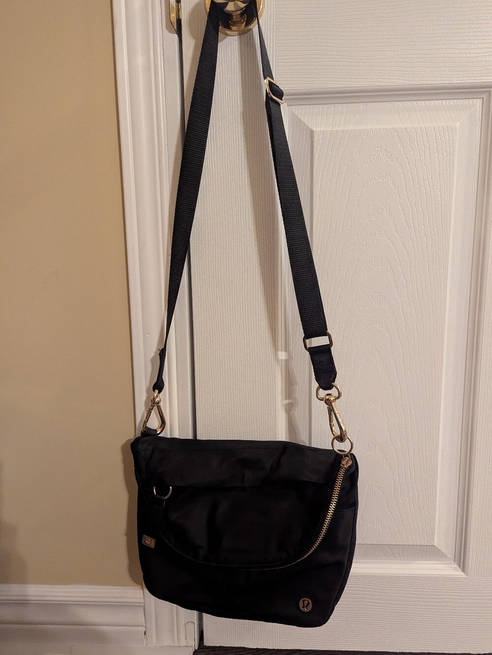 LULULEMON All Night Festival Bag 5L - Black Gold Hardware Crossbody